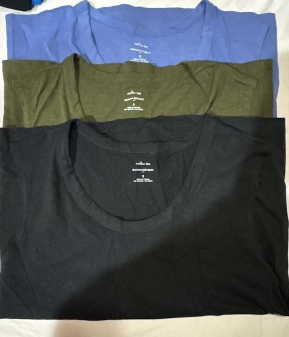 Z628 Banana Republic Malibu Tee Multi-Pack